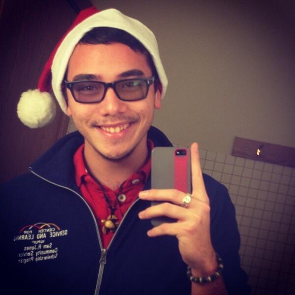 azhangso's tweet image. Repping Sam H. Jones! #CSSAllDay #InternLife #RMH ift.tt/1hC5cVg