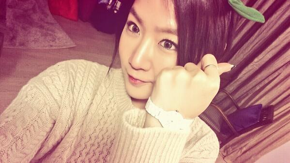 STAR1USA's tweet photo. http://t.co/RU1o6qpXyY [Soyou] ♡ "@jtbclove: This is newlywed Soyou from Great In-Laws. I received this (cont) http://t.co/dTZLlCsWRw