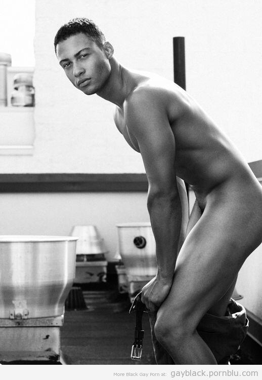GayBlackPB's tweet photo. #gay #porn #black #ebony #gayporn #gaynude #selfie #xxx #dicks #nakedmen #sexyaf http://t.co/yIoOkoRVuZ http://t.co/mhHp6L5QAu