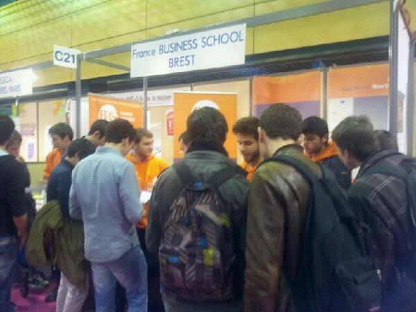 Skandiara's tweet photo. #SupArmor #day2 #fBSBrest #franceBS 
@candice_lher http://t.co/QZdMnry5o3