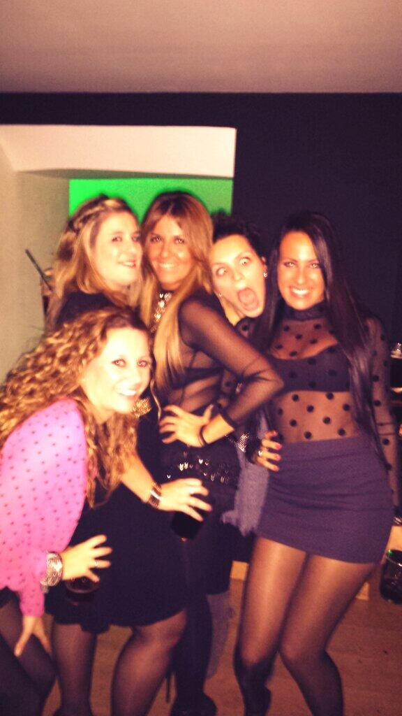 anaDDT's tweet photo. Amor eterno x mi chulipandi♡♡ @sandramachadop http://t.co/GQ8MjjH5TE