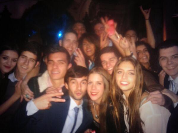 felipe_lewes's tweet photo. @tusales_ drogadictos ubegnieris http://t.co/OqFJkm8g3h