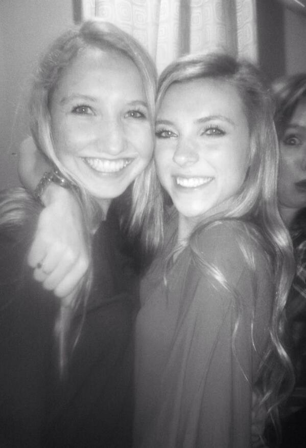 BaileeVest's tweet photo. S/O to this badass babe @WMeghan26 http://t.co/AAcYg7vhRA