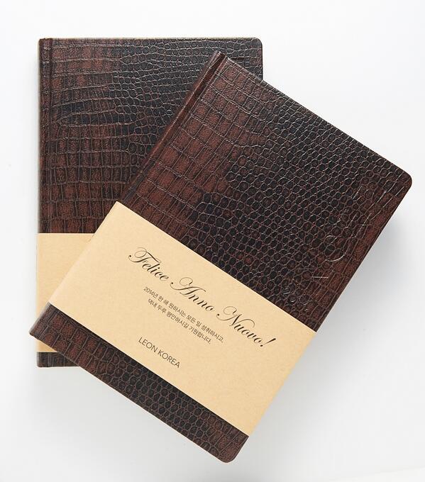 지금 <레옹> 정기구독을 신청하시면 'LEON DIARY 2014'를 특별 선물로 드립니다. (13년 12월 7일부터 소진시까지. 100개 한정)  ▶ goo.gl/iSGBvU