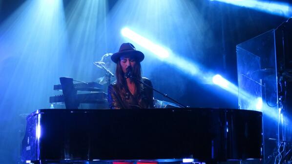 CanonUSA's tweet photo. Perfect vantage point! Rock on! RT @crystalarnette: From the front row @IrvingPlaza! @SaraBareilles #PowerShotBeReady http://t.co/4kOTqzCmy3