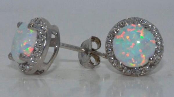 Earringx tweet picture