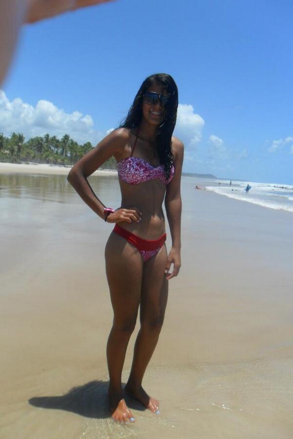 DiessicaRocha's tweet image. #Bom #Dia #Muito #feliz #Férias #sua #Linda #Chegue #Mais #Perto #Quero #Lhe #Usar #Feliz