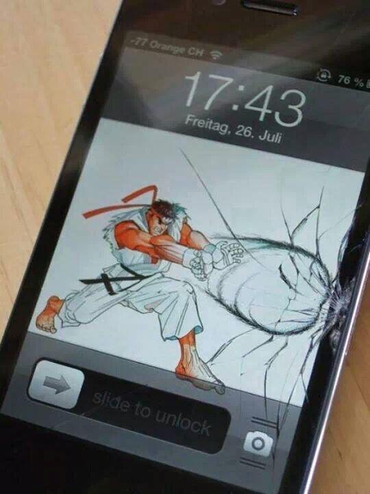 LuciaTrenco's tweet photo. “  Solución si se te rompe la pantalla del móvil http://t.co/HR8L0Fmo5G” me lo apunto para la siguiente vez q se me rompa...