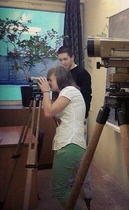 MariaSkhrchnk's tweet photo. Юный геодезист))) http://t.co/pr0t10uj2e