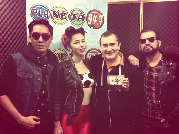 Belanova's tweet image. Que gusto poder saludar a nuestros amigos de #planeta947 @Planeta947 aquí en Guadalajara . Aquí una foto...