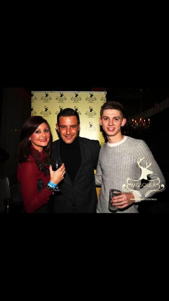 xNatalieeex's tweet photo. Chilling with @elliottwright_ such a good night out @MissoulaC @Nathan_Biggs http://t.co/4BPd5XFbwm