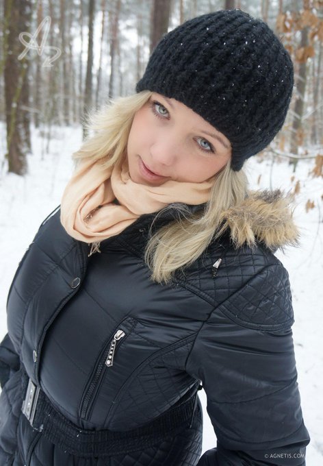 Actually... I Love winter! http://t.co/Qp8GLLj6wl