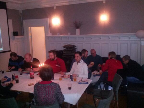 Contribe tweet media