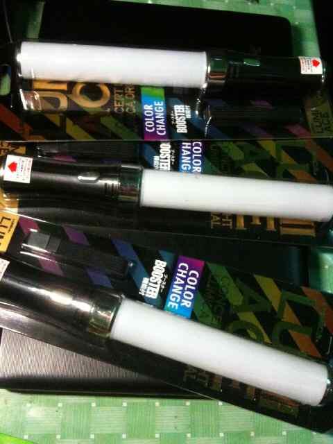 Atribut48's tweet photo. LS Lumiace 12 warna di 1 LS. Ready! Sisa dikit aja, siapa cepet dia dapet B-) 350k (free ongkir) http://t.co/d4liUoJF6t