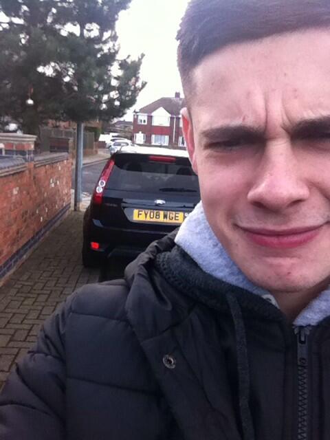 bradleyclare1's tweet photo. @ScottCopeland_ swear its parked on my front👨 http://t.co/AIVhEyjKyo