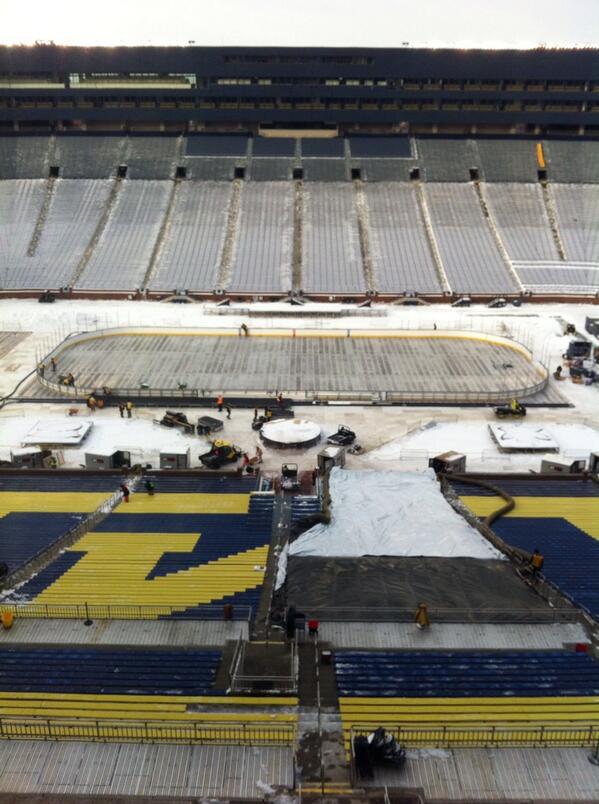 schuylerbaehman's tweet photo. A good look at Michigan Stadium as it stands now #winterclassic http://t.co/TlksTFR7eH