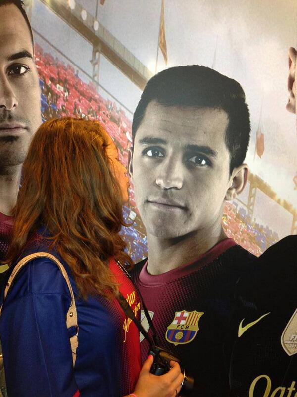 elmilagro044's tweet photo. Feliz cumpleaños El Nino MI Amor  ♥♥♥♥ #Alexis #Sanchez #Barcelona #FCB #25 #Amor #MiAmorAlexis #iloveyou http://t.co/ga4FlNynkS