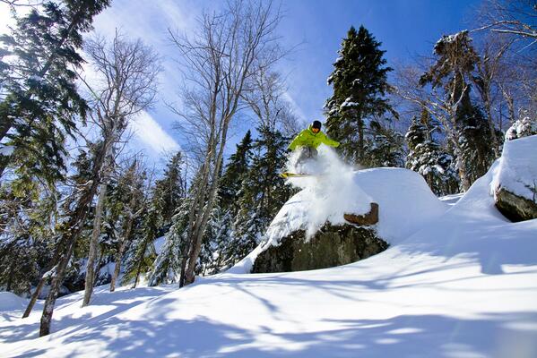 doctorsreview's tweet photo. Le Massif is making a push to become Quebec's biggest ski resort. Read all about it

http://t.co/omMGNG9bEe http://t.co/HSC8nUXM0f