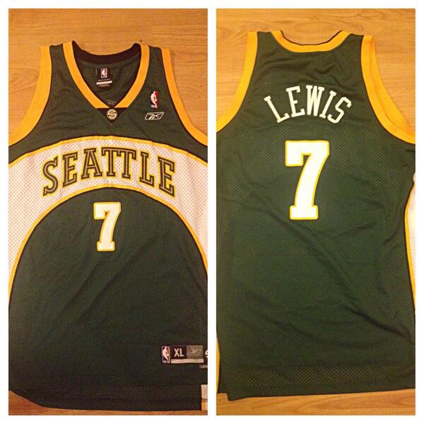 rashard lewis sonics jersey