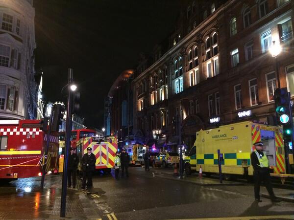 CNNThisMorning's tweet photo. 20-40 people injured in the #ApolloTheatre collapse in London-tune into @CNN for coverage http://t.co/RSRwrDzhxi #CNN http://t.co/0cqLMrDTZf