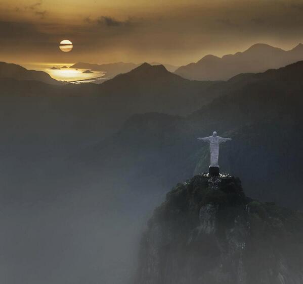 carme_3's tweet photo. “@_Paisajes_: Rio de Janeiro http://t.co/CJNVpJH9Ks” @racabe17 😘😘😘