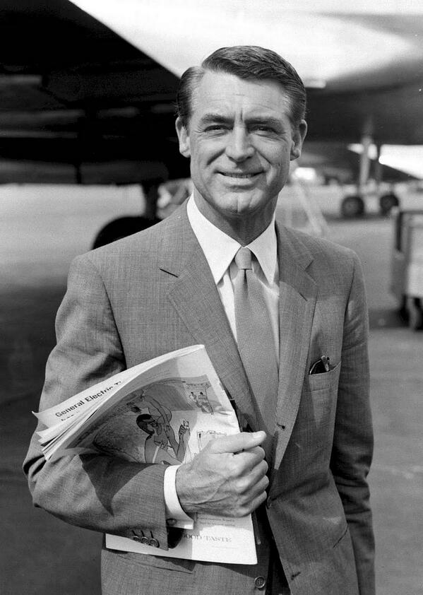 ClassicActors's tweet photo. Cary Grant, sexbomb. http://t.co/C56C5raX8G