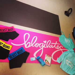 Xhuiiii's tweet photo. My blogilates order came!!! Thanks Cassey for the Black Friday sale!! <3 #blogilates http://t.co/Iww3Gl6r1X