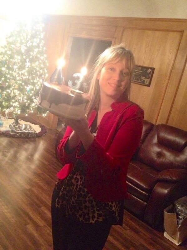 joannamlopez's tweet photo. Surprise 43rd Bday party for @fergkidsmom one of my fav ppl in the world! http://t.co/BPAGG1tAlW