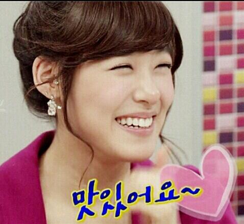 ThreeThreegirls's tweet photo. Tiffany... Ini kesukaan Th.  Aliza  Three Girls http://t.co/sUO4Z6rxB6
