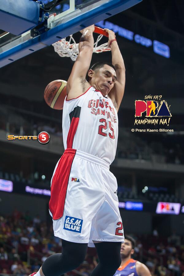 OneSportsPHL's tweet photo. That reverse dunk by @japethaguilar35 captured by Sports5 photographer Pranz Billones last Wednesday night. http://t.co/iDof7eBvp1