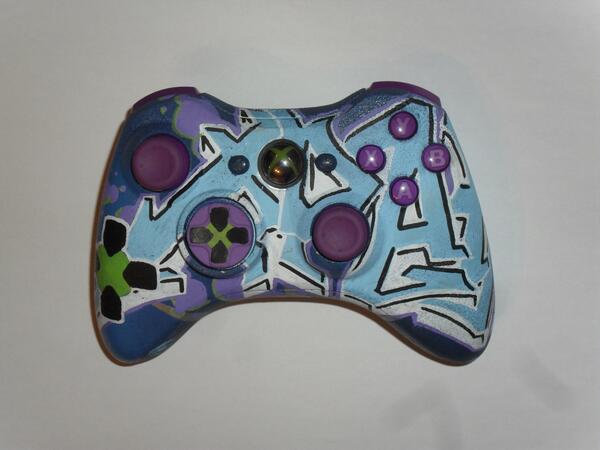 ozcontrolcustom's tweet image. Collaboration between Oz Controller Customs &amp;amp; artist Idare - owner of @IdareStreetwear