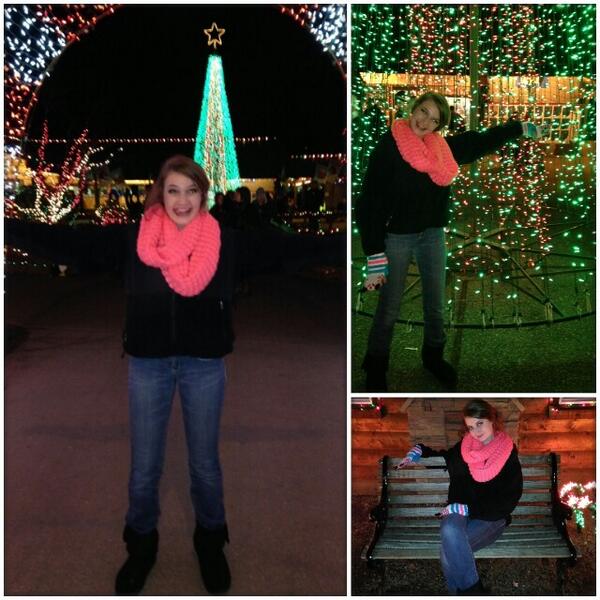 PeepAshley's tweet photo. Had such a great time with my wonderful date. So romantic. #lightsofchristmas #withthebabe http://t.co/LRcEVGKAVH
