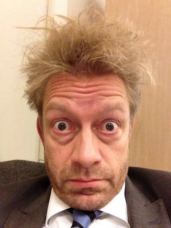 BjarteTjostheim's tweet photo. ...på fritiden liker jeg å spille helt crazy sketsjer. Snakkes. http://t.co/pYqoezgdWH