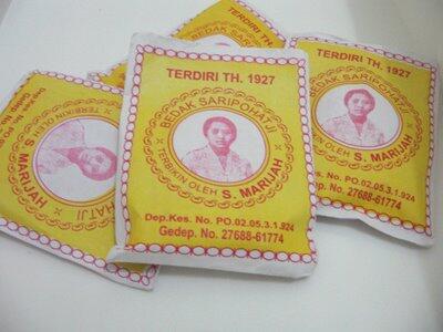 nderek_dodolan's tweet photo. @Iklan_Laku @iklanin  bedak SARIPOHATJI ,bedak dingin dengan harga terjangkau 5 ribu aja sis muraah kan =) http://t.co/UOr2SBZMlQ