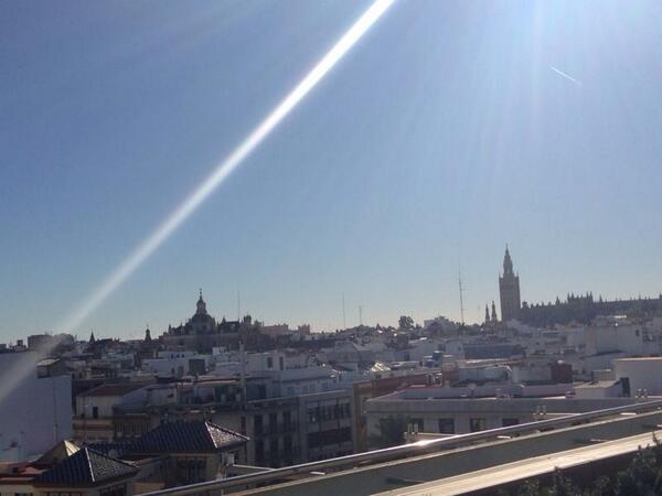 LuciaTrenco's tweet photo. Buenos dias desde Sevilla http://t.co/w1jd0uX4QY