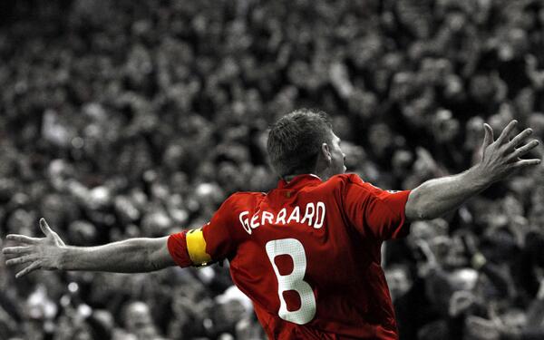 SpheraMX's tweet photo. "Cuando esté moribundo, no me lleven al hospital, llévenme a Anfield. Allí nací y allí moriré" [Steven Gerrard] http://t.co/BpwQmE6Eq1