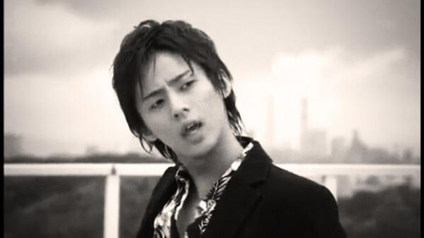 shimura___xxx's tweet photo. €

今生まれた

大切不要の遊び人
RT⇒お迎え

『御前は俺から逃げられない運命』

€ http://t.co/sRg5Oi918C