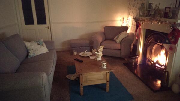 hdbore's tweet image. #newsofas #cosy