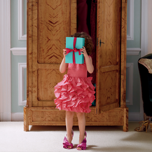 TiffanyAndCo's tweet photo. The gift of delight: http://t.co/nQWhgTzwJa