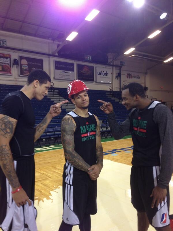 maine red claws hat
