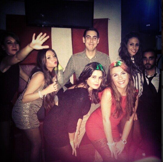 makita_yo's tweet photo. ueeeeeeeeeeeepaaaaaaaaaaaa @CristinaHndez @Lorenarfdez @vsanchezh03 http://t.co/TOpheYspdz