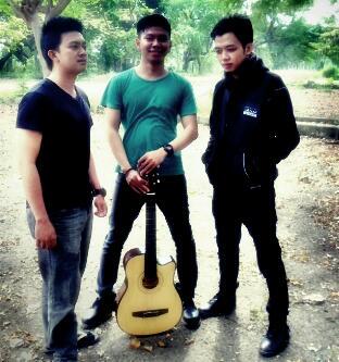 zanhusen's tweet photo. Jaman2 masih incharge bareng..hahahaaha http://t.co/ijNeTnUxhP