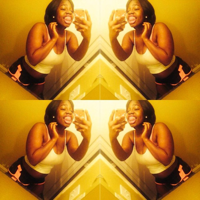 Watch ❤️'s leaked NSFW photo on TwXstars