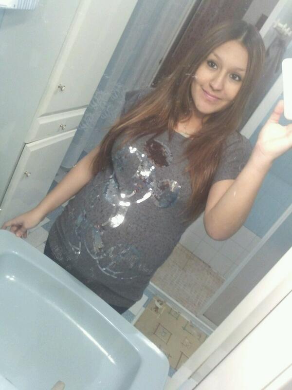 MnicaRam's tweet photo. Ya quedan 4 semanitas solo hijo!!! http://t.co/QmPxjVGuOB