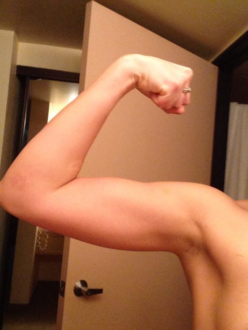 I need to lay off the muscle milk I think.... http://t.co/4hl1DUiGQj<a href="/tag/brohoe"class="tags"><span>#brohoe</span></a>