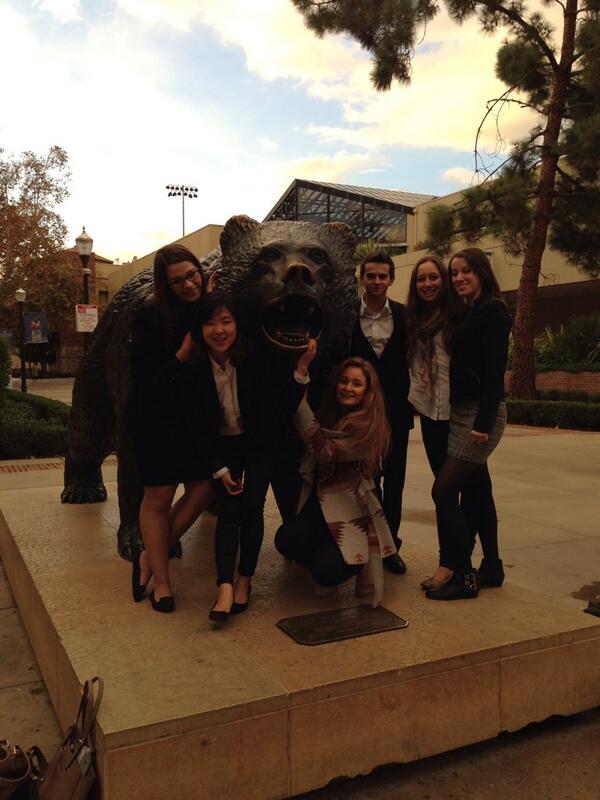 linakayser's tweet photo. @UCLA @TeriThompson1 http://t.co/pF1jwmcRfT
