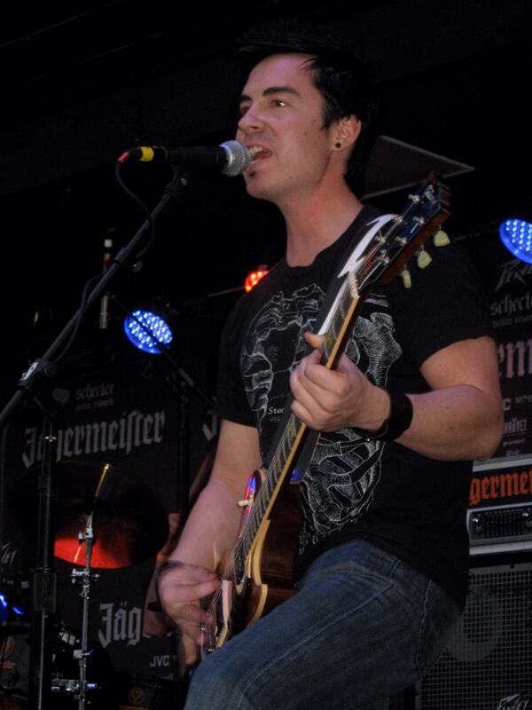 Good pic of Kevin back from in the day