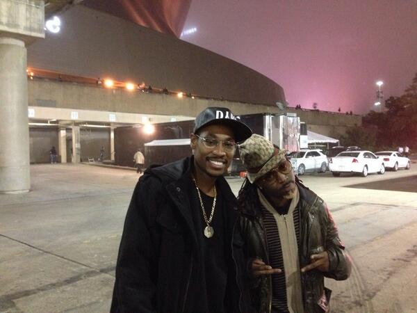 lexied21's tweet photo. “@Saints: .@yingyangtwins are here! #CARvsNO http://t.co/pz4hb3PEQn” @Dez317