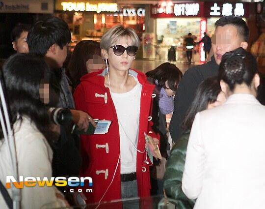 BbAcMAzCYAA9dkf.jpg:large