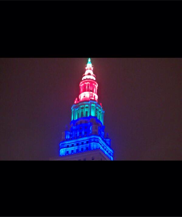 Terminal Tower CLE tweet media